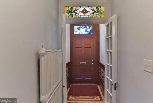 855 24th St, Philadelphia PA  19130-1953 exterior