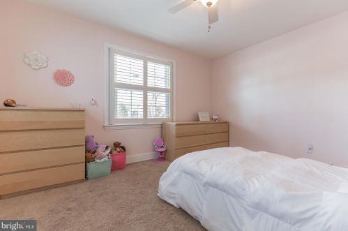 1114 Mt Vernon Ave, Tavistock NJ 08033-2307 exterior