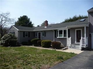 460 Orange Ave, Milford, CT 06461-2103