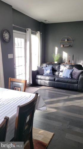 80 Sundance Dr, Trenton NJ 08619-3968 exterior