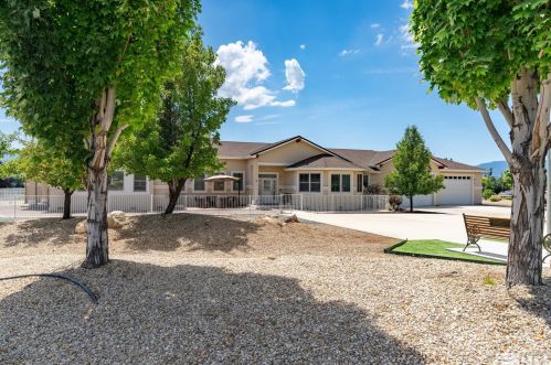 1827 Sterling Ranch Dr, Gardnerville, NV 89410-7628