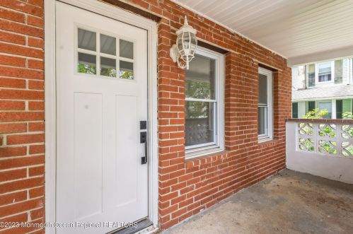 1102 Asbury Ave, Tinton Falls, NJ 07712-5727