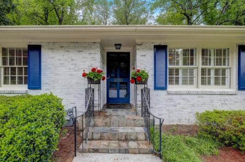 2380 Howell Mill Rd, Atlanta, GA 30318-1631