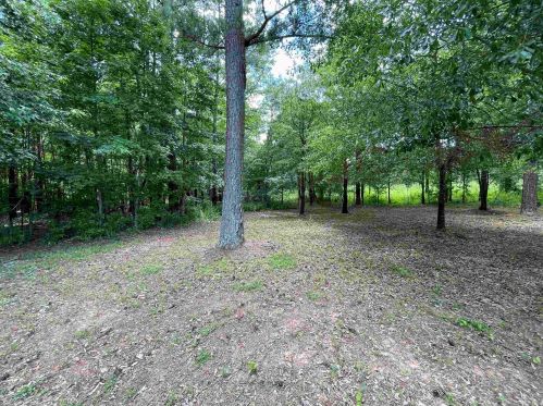 1690 Aqua Rd, Madison, GA 30650-4952
