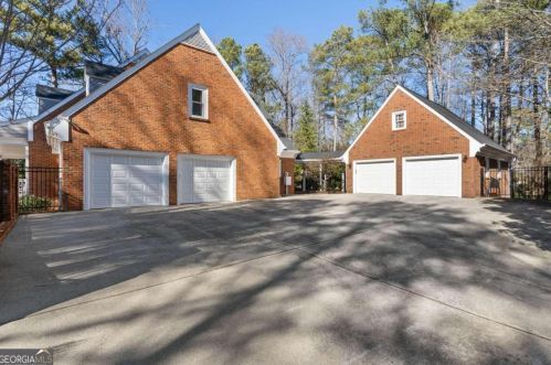 7660 Ball Mill Rd, Atlanta GA  30350-4406 exterior