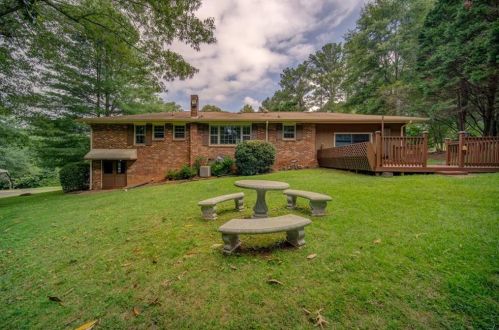 240 Westview St, Holly Springs, GA 30114-2621