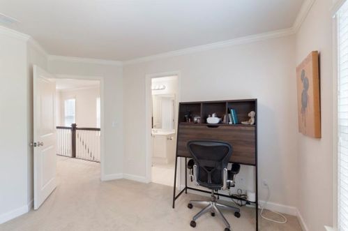 1886 Marietta Rd, Atlanta GA  30318-2764 exterior