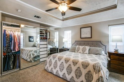 2239 Woodcreek, Carrollton TX 75006-1911 exterior