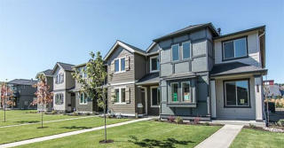 3351 28th St, Eagle Crest OR  97756-7566 exterior
