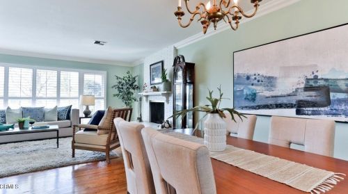 2347 Caracas St, Glendale CA  91214-3004 exterior