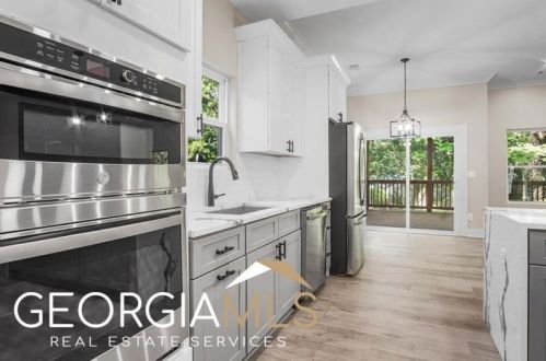 1452 Lockwood Dr, Atlanta GA  30311-3534 exterior