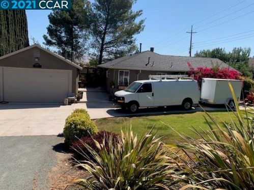 4355 Cowell Rd, Concord, CA 94518-1807