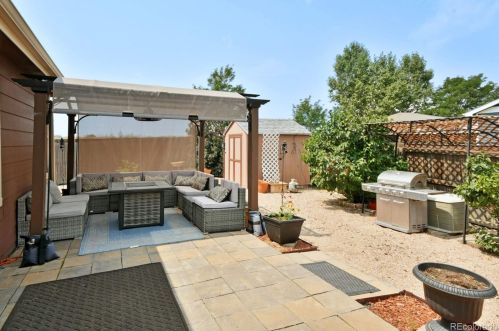 883 Willow Dr, Denver CO  80603-7762 exterior