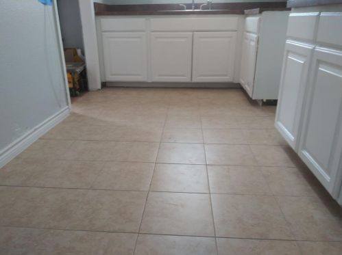 1208 Magnolia Ave, Fort Worth TX  76104-5345 exterior