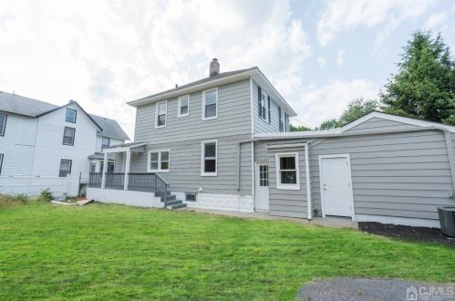 11 Westside Ave, Tinton Falls NJ  07701-1409 exterior