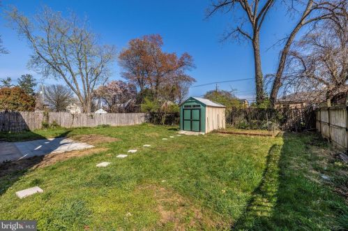 9923 Sutherland Rd, Silver Spring MD 20901-2314 exterior