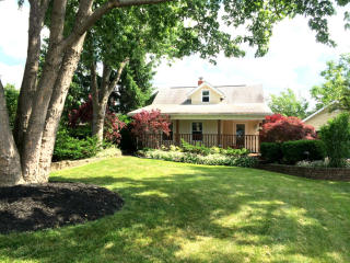 6715 Laverne Ave, Cleveland OH  44129-1402 exterior