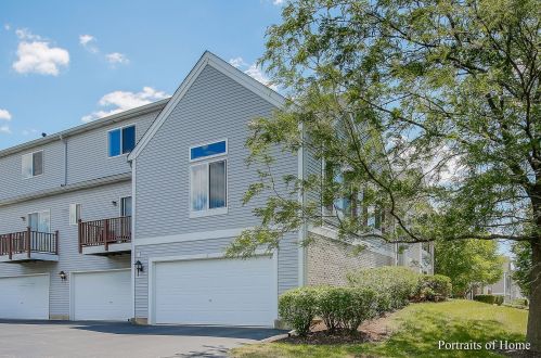 122 Enclave Cir, Lemont, IL 60440-3515