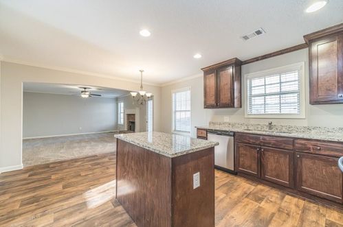 659 Peachtree Rd, Jefferson GA  30549-1558 exterior