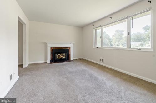 2305 Douglas Ct, Silver Spring MD 20902-4757 exterior