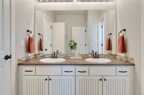 26551 Calhoun Pl, Aurora CO exterior