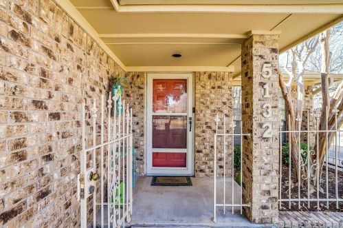 5132 Ledgestone Dr, Fort Worth TX  76132-2019 exterior