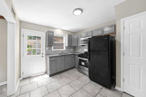 3003 Olive Rd, Homewood, IL 60430-1413