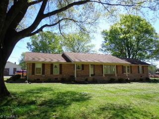 2066 Browns Crossroads Rd, Staley, NC 27355-8021