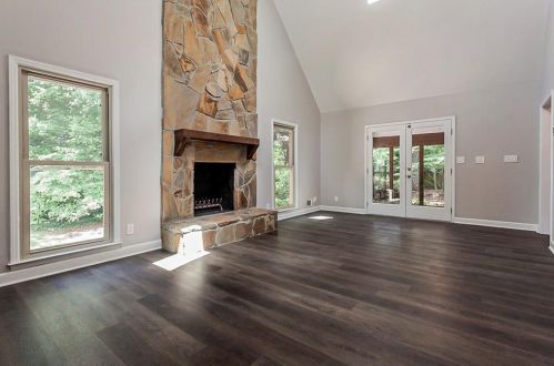 810 Mabry Rd, Atlanta GA  30328-2662 exterior