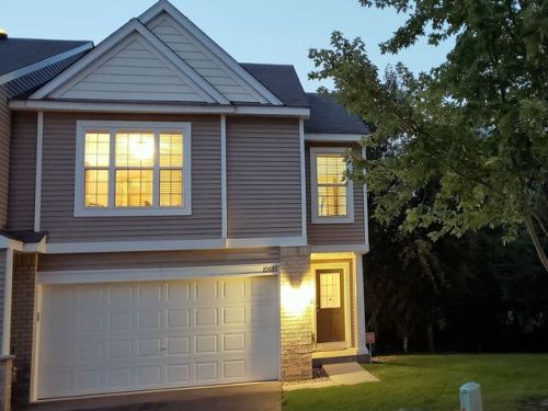 10686 Ironwood Ct, Saint Paul, MN 55129-5812