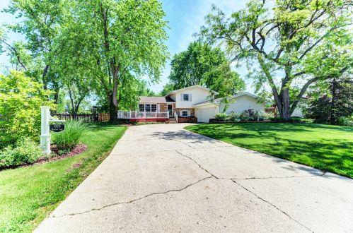 1920 Heather Ln, Joliet, IL 60431-1647