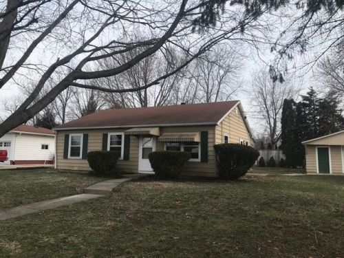 104 4th St, Wyanet, IL 61379-9793