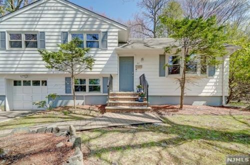 63 Harrington Ave, Closter, NJ 07624-1105