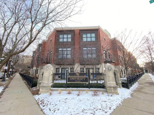 947 14th Pl, Chicago, IL 60608-2236