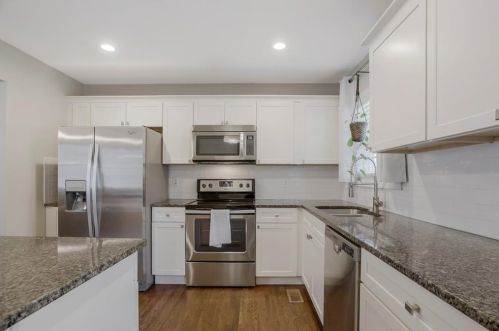 1368 Benteen Way, Atlanta GA  30315-3101 exterior