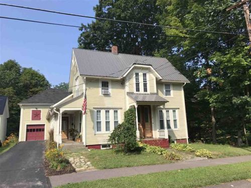 66 Washington St, Laconia, NH 03246-2339