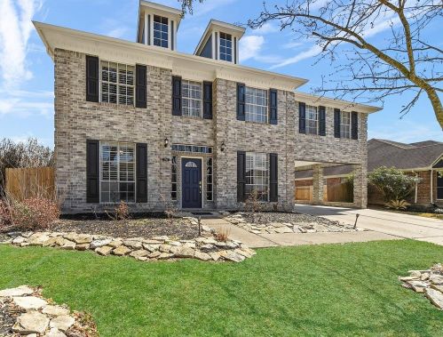 2743 Sandpebble Dr, Taylor Lake Village, TX 77586-1563