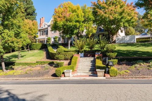 2449 Highland Hills Dr, Folsom, CA 95762-5605