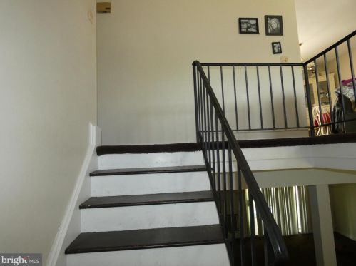 12006 Stansbury Dr, Fredericksburg, VA 22407-6242
