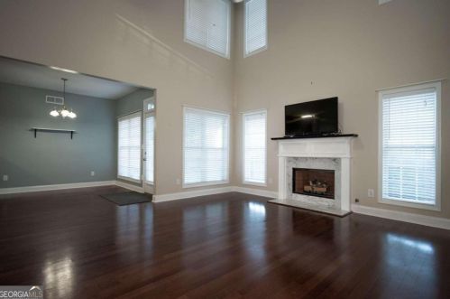 224 Elizabeth St, Commerce, GA 30529-2422