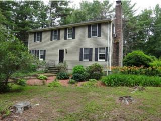 23 Garrison Ln, Dover, NH 03823-7605