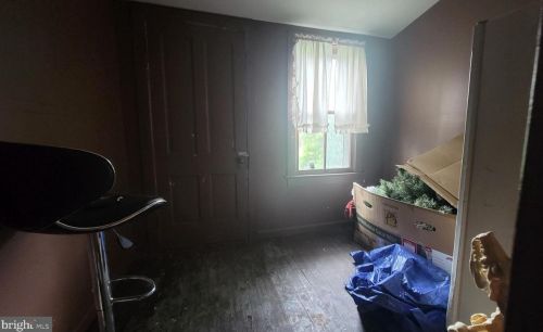 209 Rosemont Ave, Trenton NJ  08618-4425 exterior