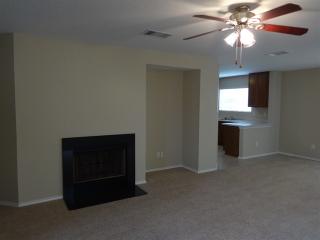 10027 Sungate Park, San Antonio TX  78245-2901 exterior