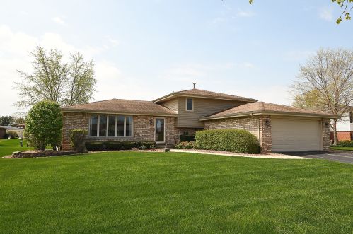 8035 Meadowbrook Ln, Orland Park, IL 60462-4974