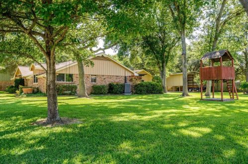 2006 Willowwisp, Taylor Lake Village TX  77586-3311 exterior