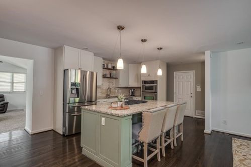 6110 Harleston Rd, Atlanta GA  30328-4108 exterior