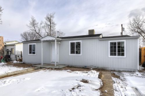 7460 Leyden St, Denver, CO 80022-1352