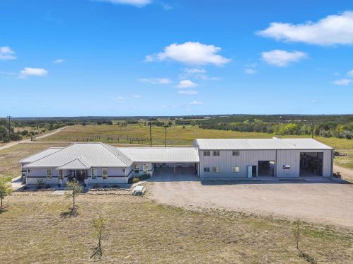 277 Lawman Trl, Joppa, TX 78605-3939