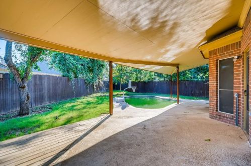 8720 Tyne Trl, Fort Worth TX  76118-7462 exterior