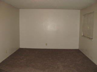3308 Olive Ave, Fresno, CA 93722-5735